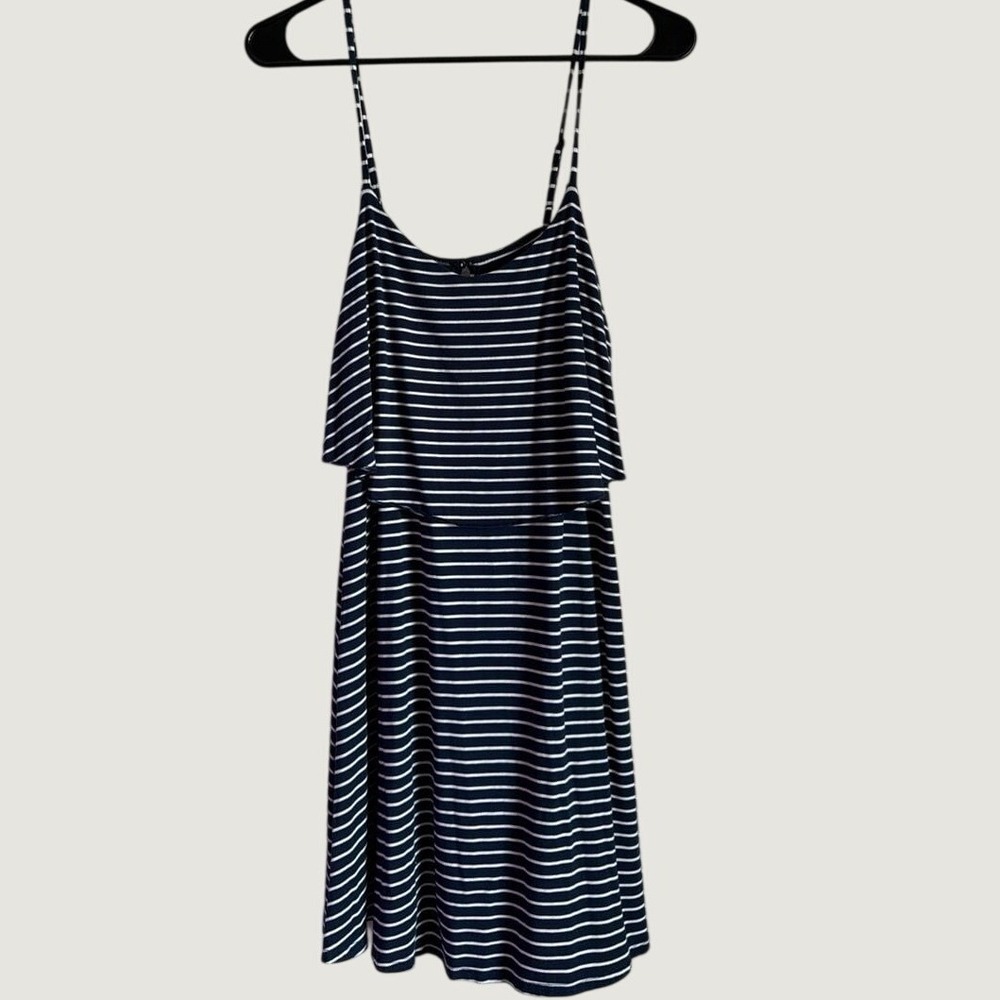 American Eagle Striped Mini Dress Small Ruffle Bodice Viscose Blend‎ Navy White